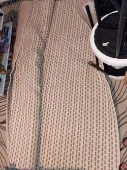 6'.7" x 9' area rug