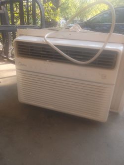 AC unit. Midea.  15in. Top to bottom. 19in. across