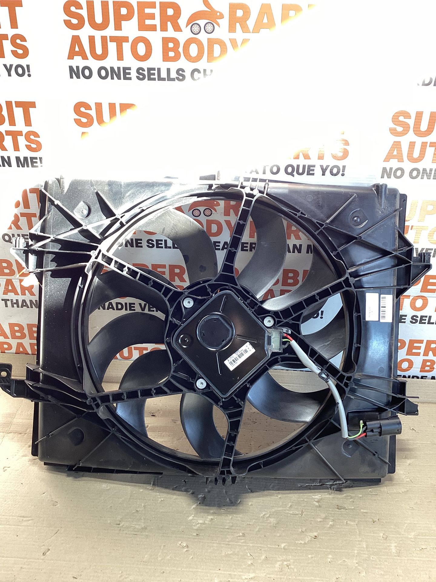 2015 Ram1500 V6 Classic 3.6L Radiator Cooling Fan Assembly Original OEM 2024
