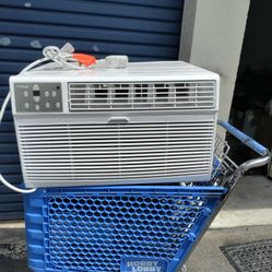 like new cooltron 8000 BTU window unit with heat and warranty