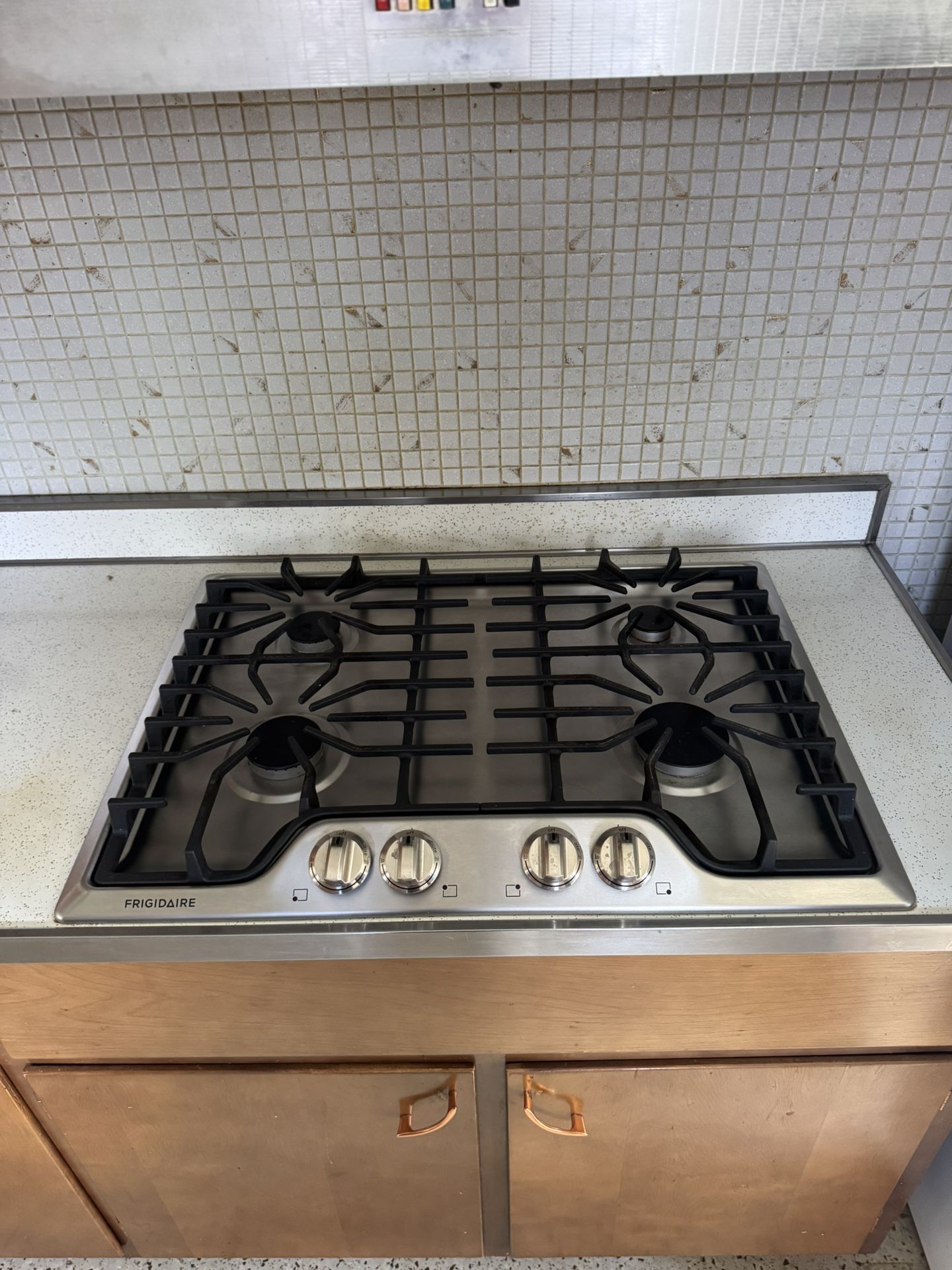 Frigidaire 30 Inch Gas Stove Top