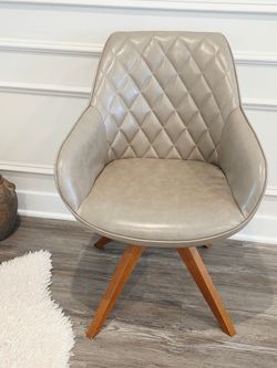 Accent Chair for Living Room, Faux Leather Swivel Desk Chair with Wood Legs,Light Grey