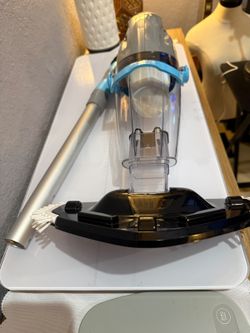 Cordless Rechargeable Pool Vacuum Cleaner Model 1818 Handheld Spa Hot Tub Used