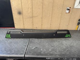 2024 2025 2026 TOYOTA TACOMA REAR BUMPER COVER OEM USED