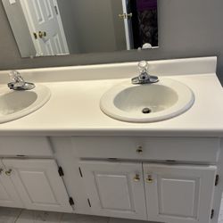 Double Sink Vanity