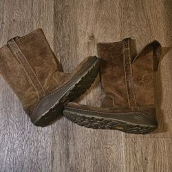 Chaco  Brown Leather size 10 boots