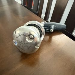 Okuma Makaira  10II - SEa Lever Drag Reel - 65# Braid 