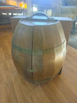 Antique Teak Wood Barrel wall/  desktop Bar