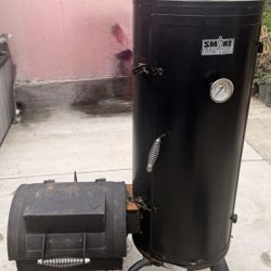 Vertical Charcoal Smoker Grill