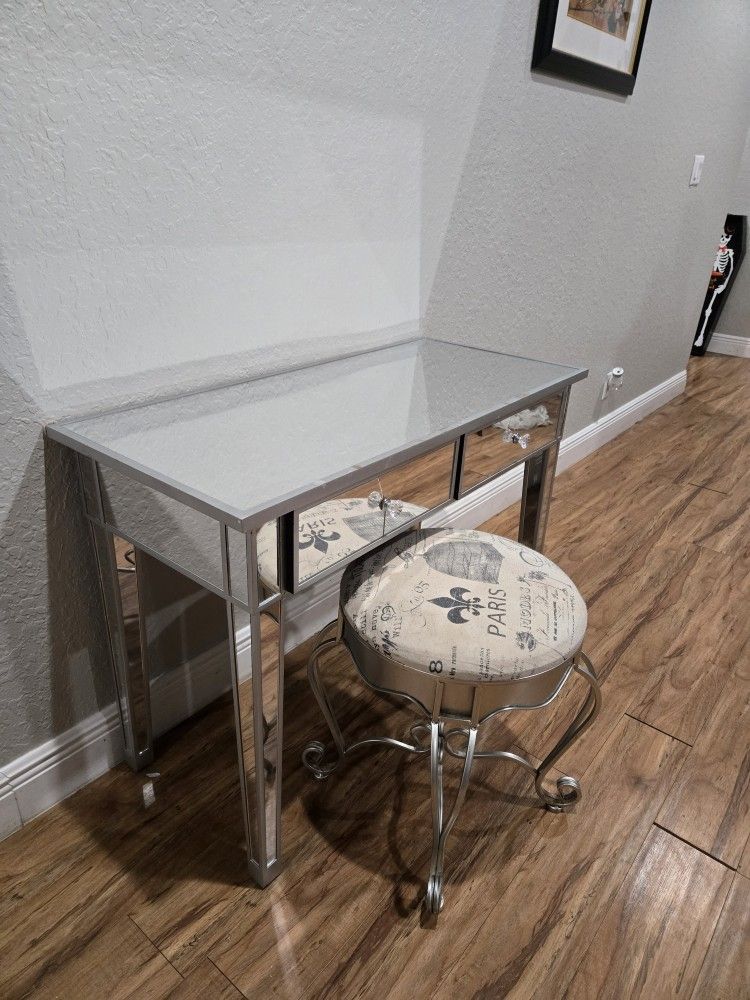Mirror Vanity And Stool Used