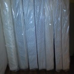 Queen Size New Box Springs Can Deliver 