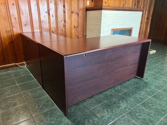 L-Shaped Executive Desk