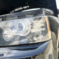 2010 Range Rover Left & Right Front Head Lights 