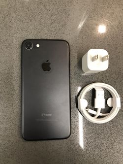 iPhone 7 128GB Factory Unlocked