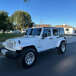 2014 Jeep Wrangler Unlimited Sahara