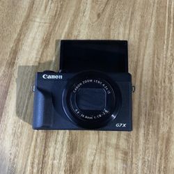 Canon G7X Mark III