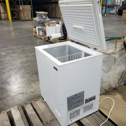 5.0 cu. ft. Chest Freezer | White