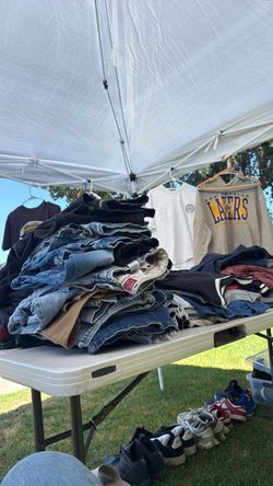 Yard sale Sunday Anaheim