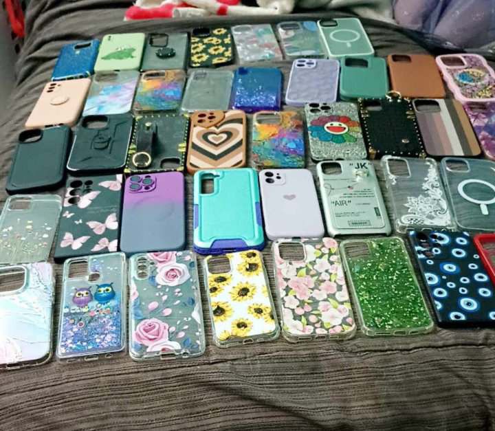 iPhone All Kind Of iPhones Nd Samsung Phone Cases Asking 3 X$12 New