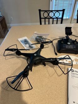 Drone - Holy Stone 110D - with camera