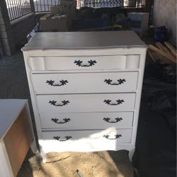 Matching Bedroom Set