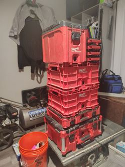 Selling a complete Milwaukee PACKOUT modular storage tower setup in great working condition. All lat