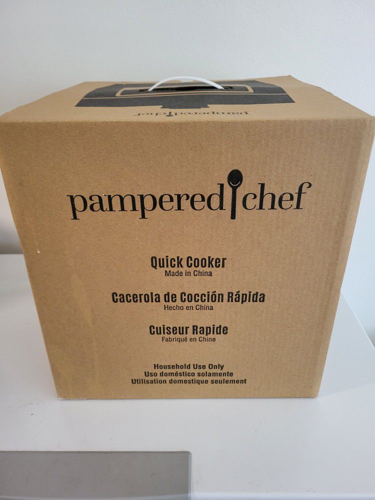 Pampered Chef Quick Cooker BRAND NEW, Never Used In Original Box
