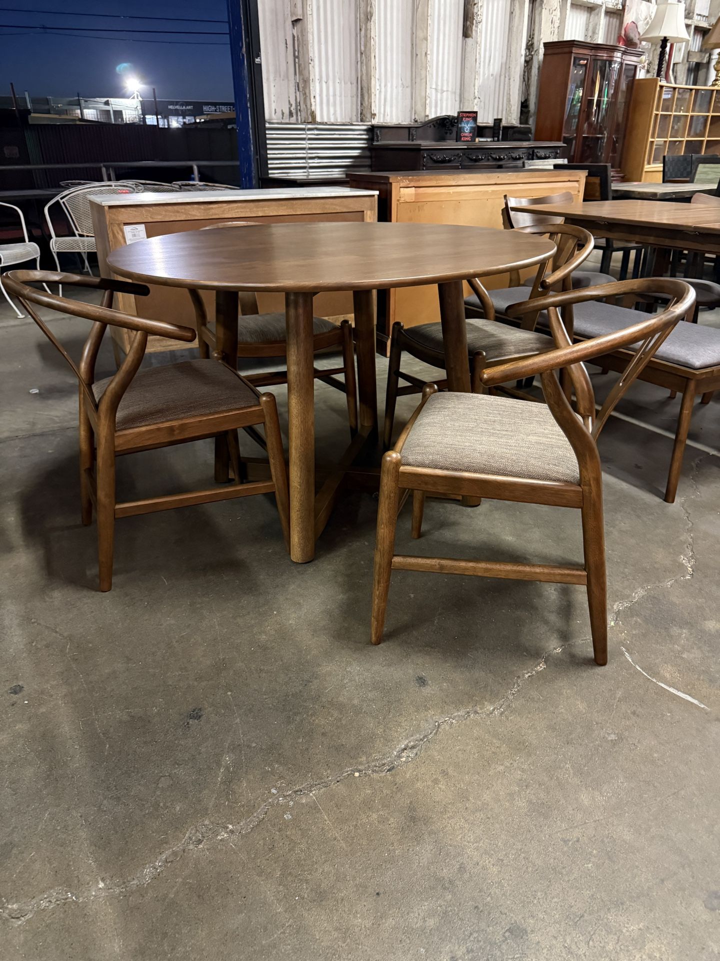 Mid Century Modern Style Dining Set With wishbone Chairs MCM (info In Description)