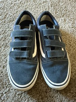 10.5 Men Slip On Velcro Vans 