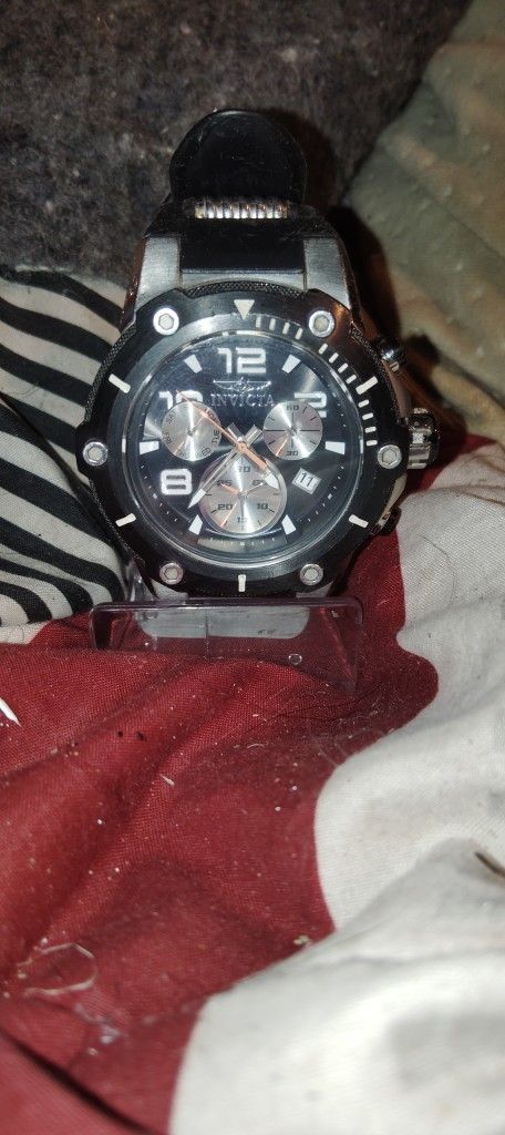 Invicta Glow In Dark Watch 