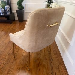 4 Anthropologie Elowen Pear Beige Chairs