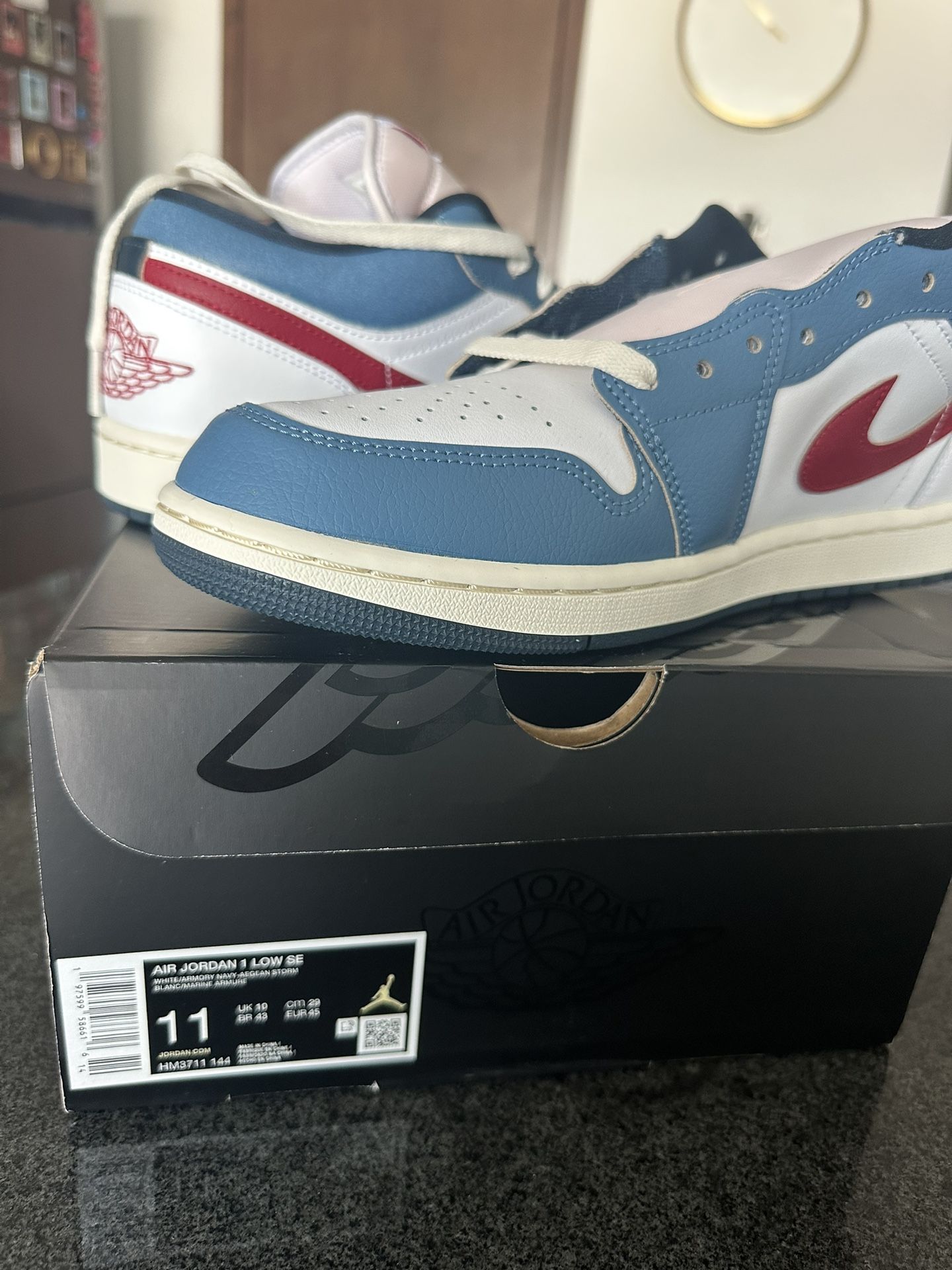 Air Jordan 1 Low SE white/armory navy-aegean storm