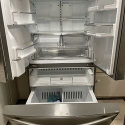 Kenmore Refrigerator 
