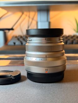 Fujifilm XF 35mm f/2 Lens Silver