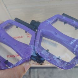 9/16" Purple Pedals for BMX - Klunkers - Beach Cruisers