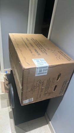 BRAND NEW GE JVM3160RFSS 1.6 Cu. Ft. Over-The-Range Microwave
