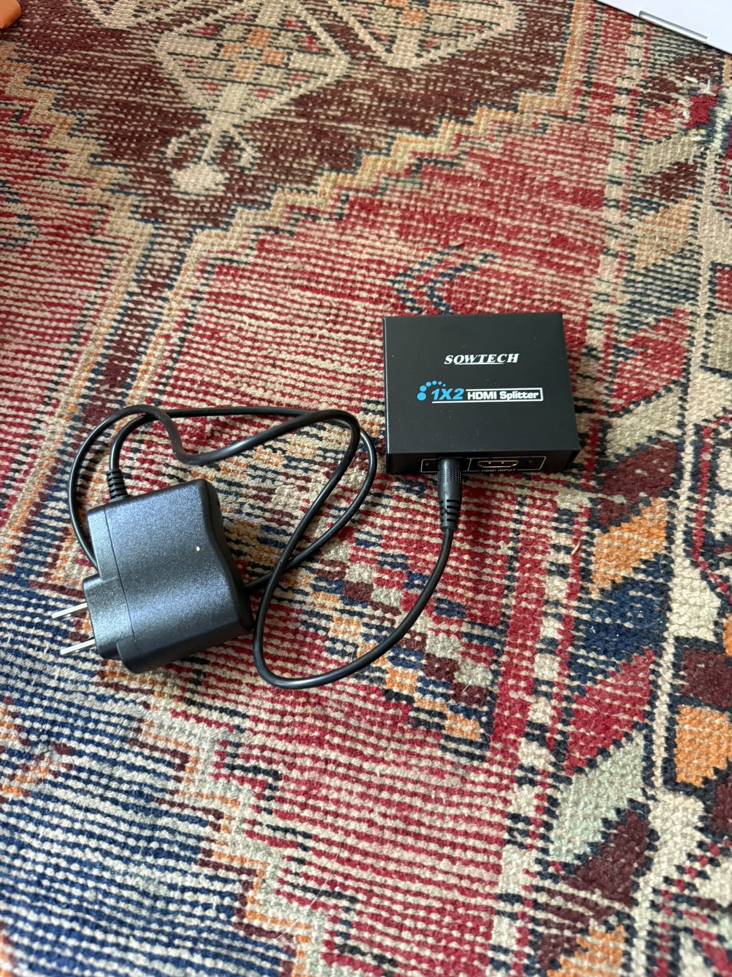 SOWTECH 1X2 HDMI Splitter w/ Power Adapter