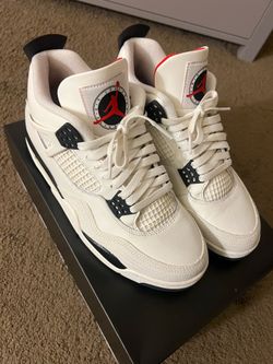 Jordan 4s