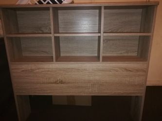 Headrest/Book Stand