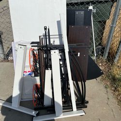 Free! Everything must go