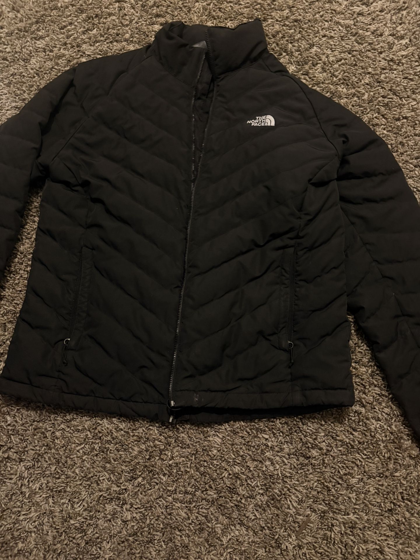 Black puffer jacket with a boho vibe #winterjacket