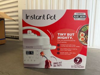 Instant Pot Cooker (New in Box)