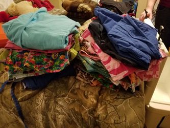 Scrubs sizes from small-medium $50 will not seperate