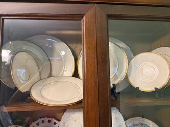 Collection of plates Lenox