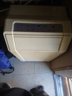 Portable AC Unit 120volt