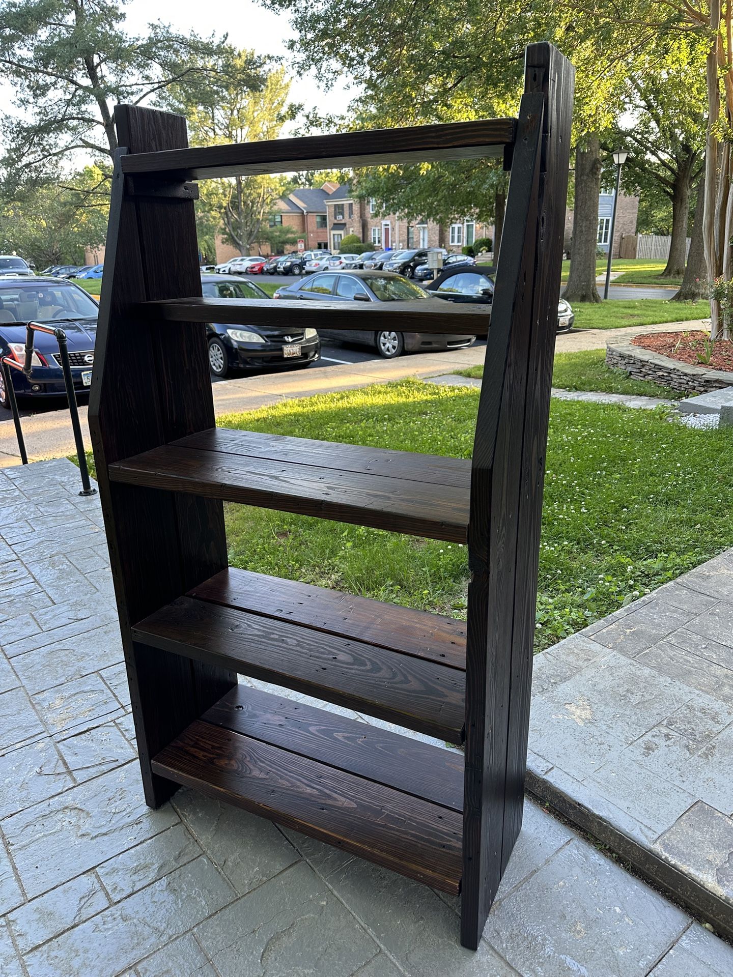 Shelve Unit