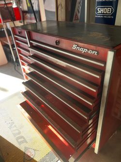 Vintage Snap-On Rolling Tool Chest - LOCKING WITH KEYS - HAS DAMAGE