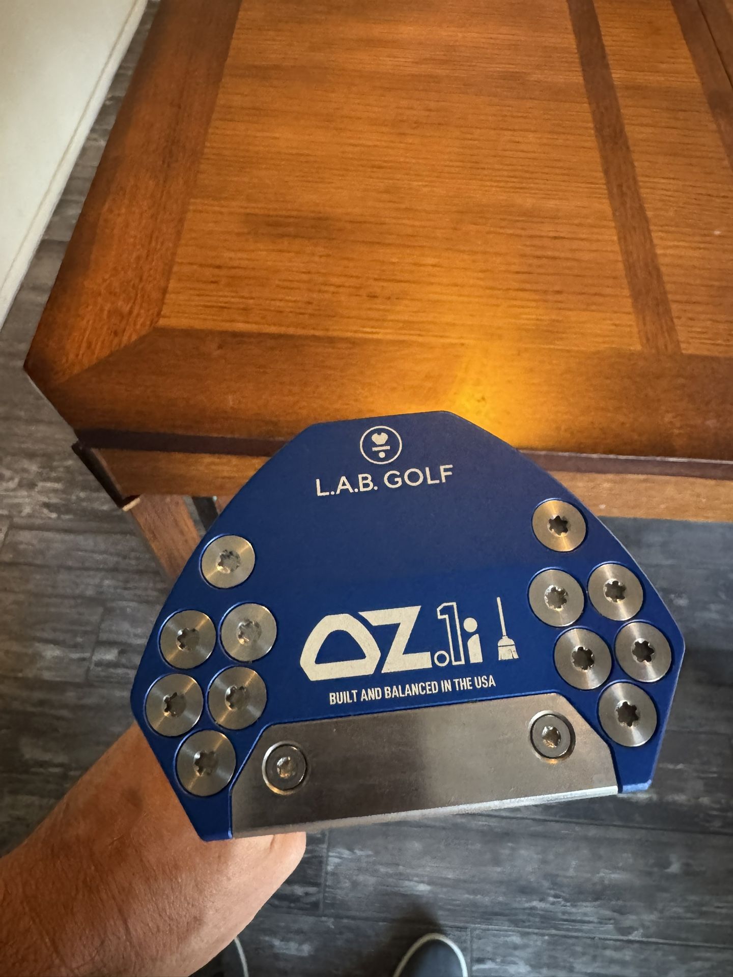 L.A.B Oz.1i Sweeper 42” TPT Shaft