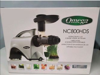 Omega Nutrition System Low Speed Juicer Extractor - Silver (NC800HDS) New In Box