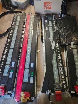 Tesla EV Battery Packs – Complete Pack & Additional Batteries